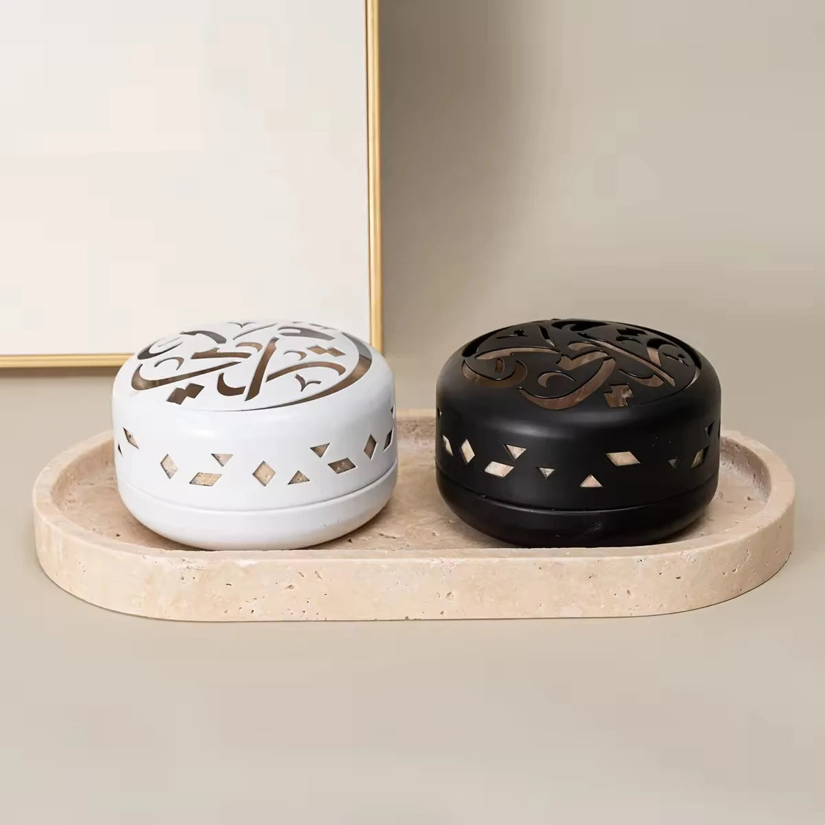 Natural Marble Incense Burner - Black / White Decorative Bakhoor Holder
