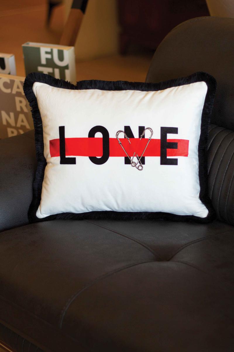 Luxury Velvet Decorative Cushion - White (45×45 cm)