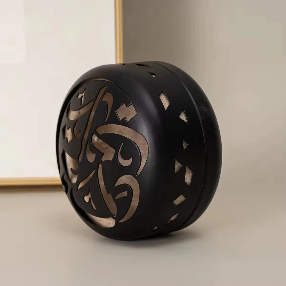 Natural Marble Incense Burner - Black / White Decorative Bakhoor Holder