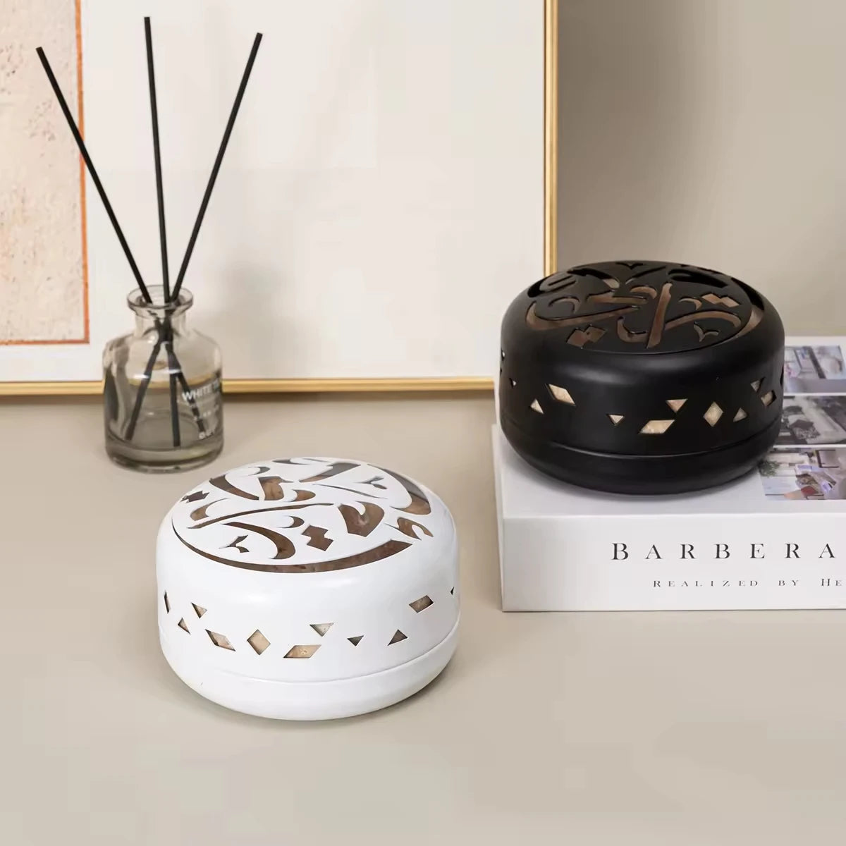 Natural Marble Incense Burner - Black / White Decorative Bakhoor Holder