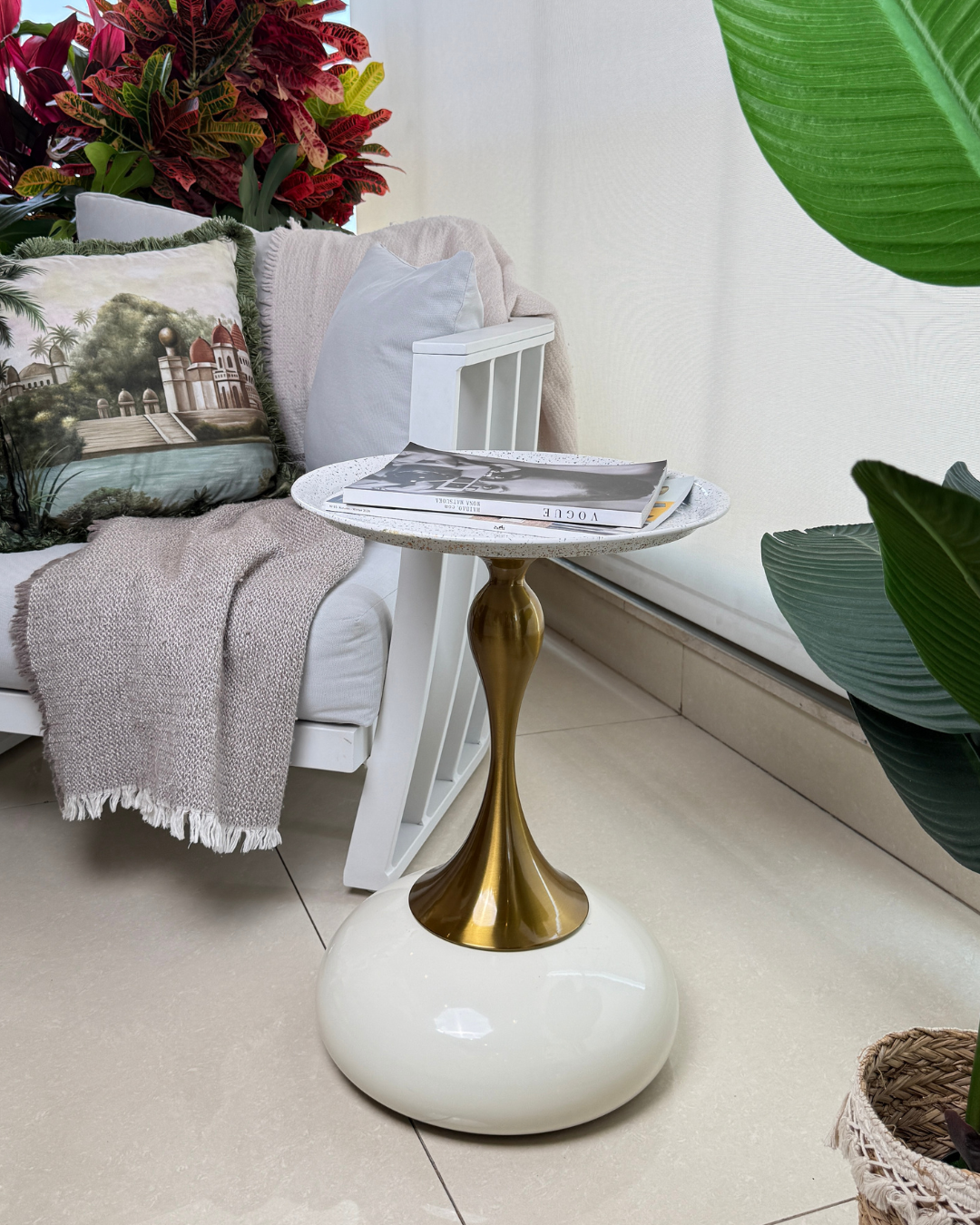 Minimalist Metal & Marble Table Clock - Modern Home Decor Accent