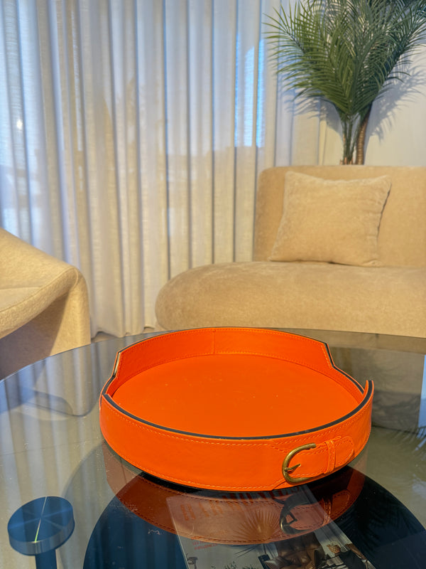 Chic Versatility: The Paris Leather Tray (Light Brown)